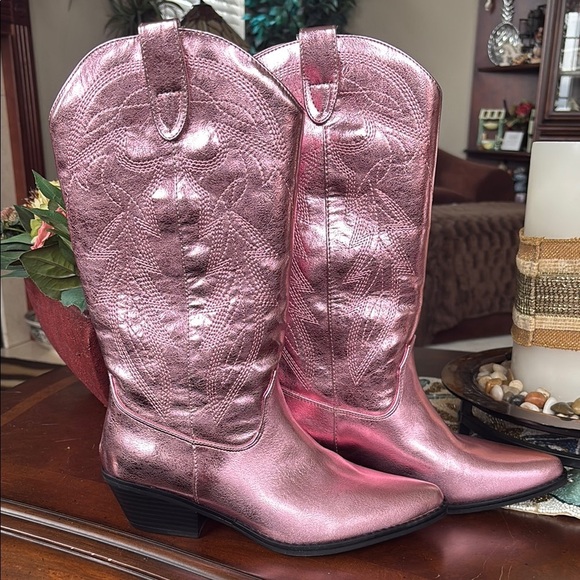 Madden Girl Shoes - Brand New Madden Girl Metallic Pink Cowboy Boots Heeled Pointed Toe Western